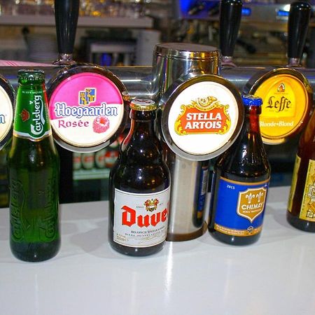 Fly Inn Hotel Lounge Machelen Экстерьер фото
