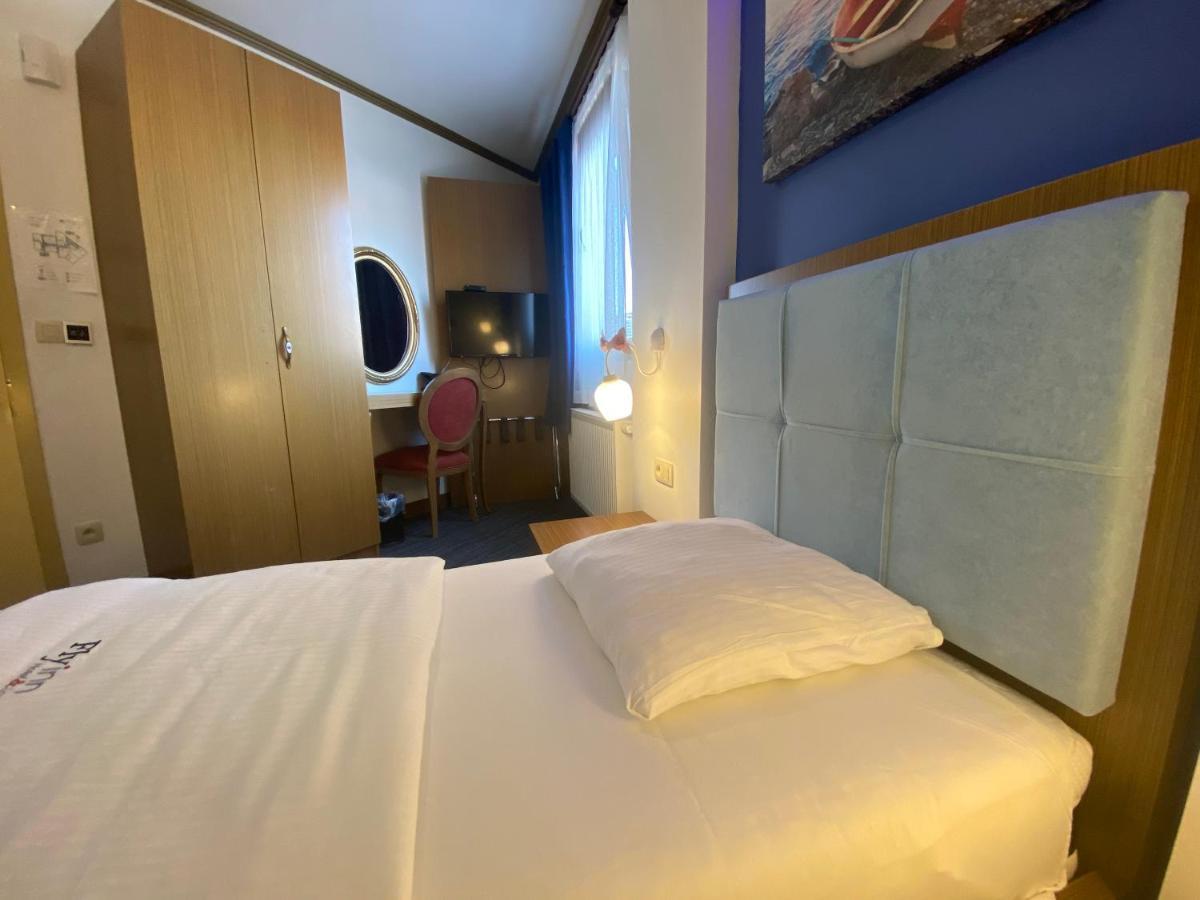 Fly Inn Hotel Lounge Machelen Экстерьер фото
