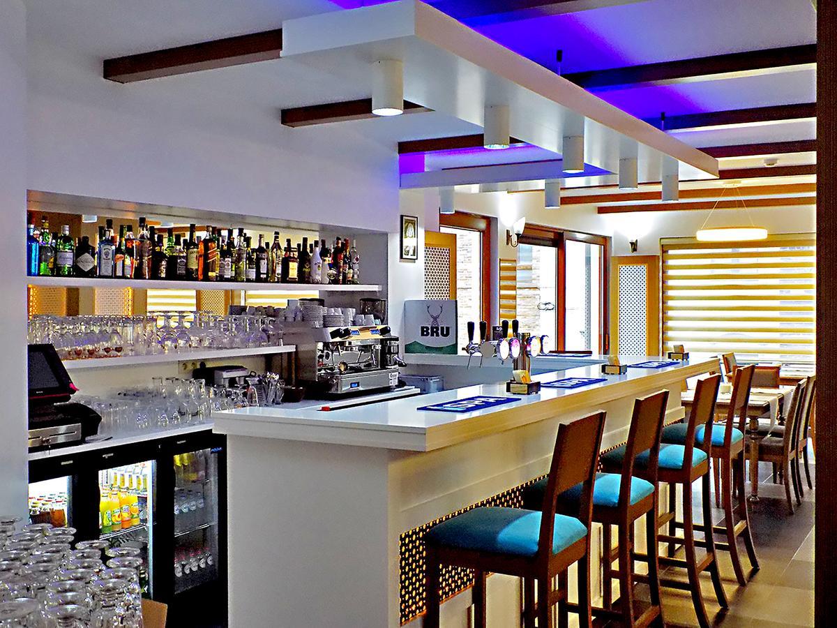 Fly Inn Hotel Lounge Machelen Экстерьер фото