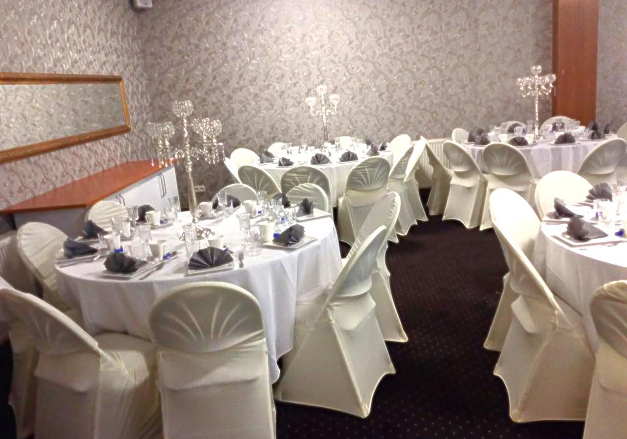 Fly Inn Hotel Lounge Machelen Экстерьер фото